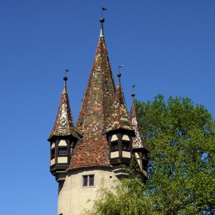 Alt image
